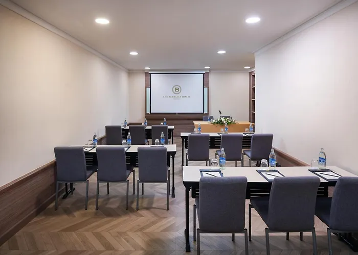 Hotel The Berkeley Pratunam 5*