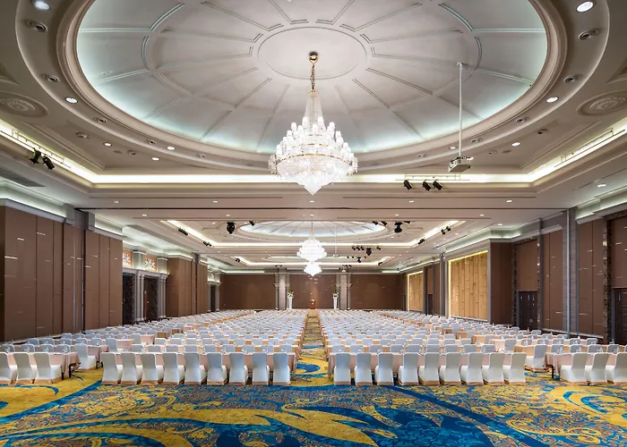 The Berkeley Pratunam Hotel 5*