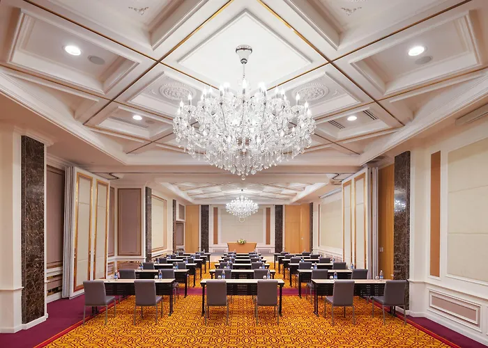 The Berkeley Pratunam Hotel 5*